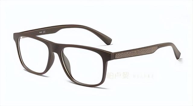 现在最流行的眼镜框，眼镜镜架的材质哪个好