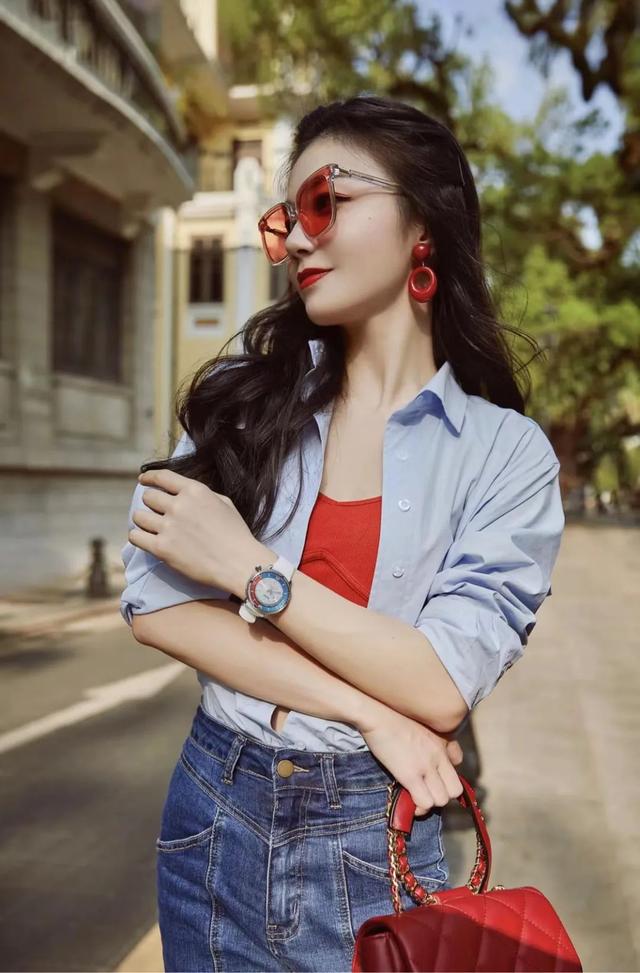 圆脸适合什么眼镜，圆脸适合什么眼镜框女（不同脸型适合什么样的配饰）