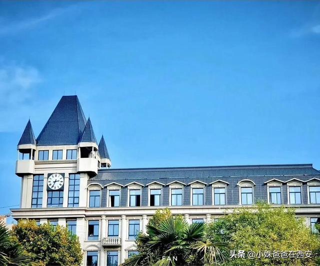 西安外事学院多大，西安外事学校（一所无法忽略的宝藏大学--西安外事学院）