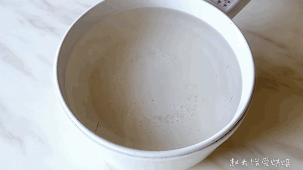 早餐小面包制作方法，早餐小面包制作方法步骤（面包入门必学）