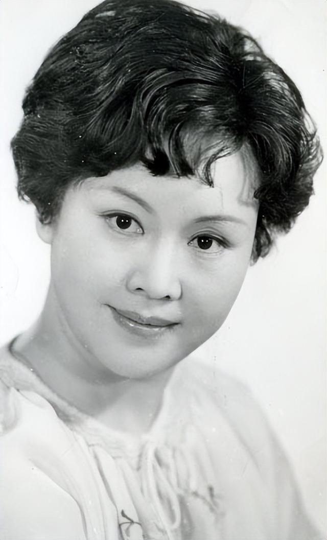 李谷一儿子，李谷一有孩子吗（和金铁霖离婚各自有遗憾）