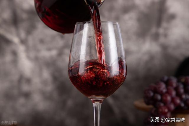 干红和葡萄酒的区别，干红和干白葡萄酒的区别（14度红酒一定比13度好吗）