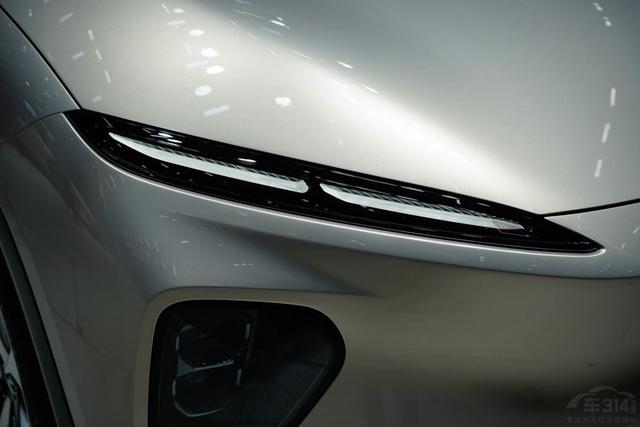 五六万买什么车最好，二手车五六万买什么车最好（蔚来EC7和凯迪拉克锐歌怎么选）