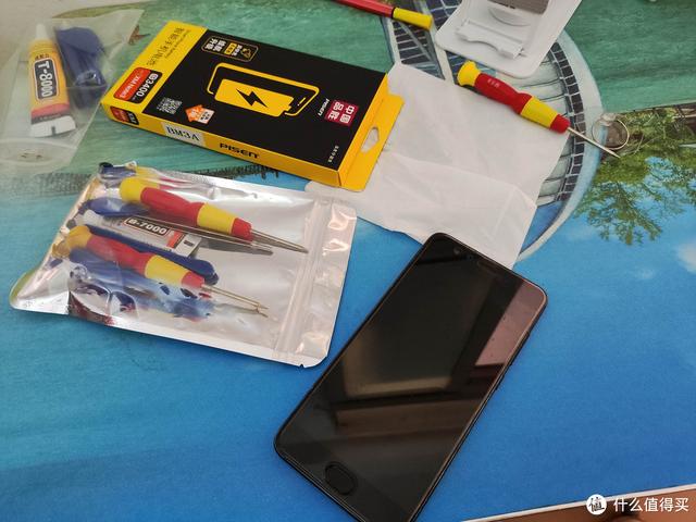 小米手机电量显示怎么设置，小米手机如何设置电量显示方式（给老爸的小米6哥哥换个电池）