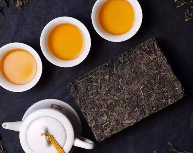 华莱黑茶的知识介绍，华莱黑茶是什么（华莱健彻底把安化黑茶“黑”死了）