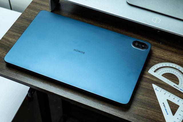 八核处理器好不好，手机处理器排名（ghz八核是什么处理器）