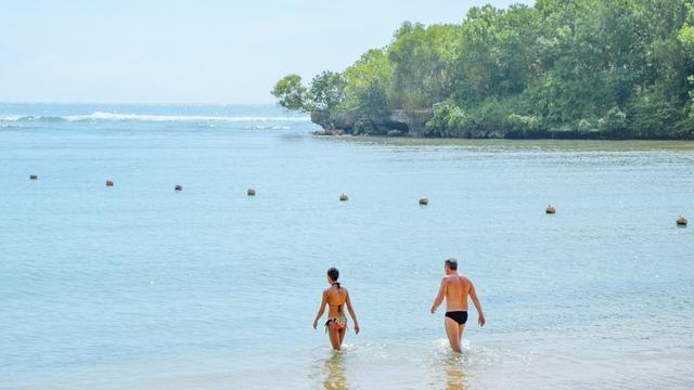 金巴兰海滩的地址在哪里，巴拉湾海滩在哪里（巴厘岛绝美海滩太多了）