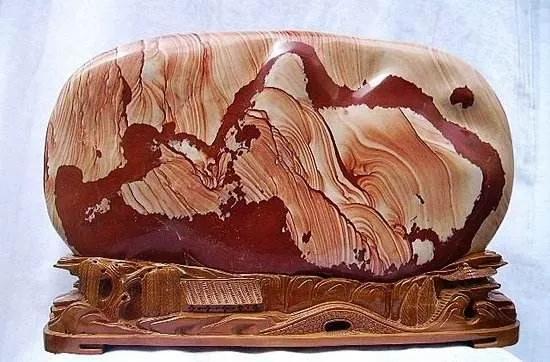 玉石的种类及特点，玉石的种类和特点（中国玉石大全<下>）