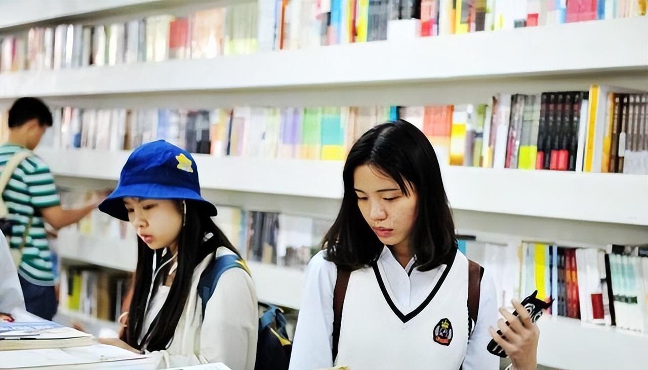 上海八大贵族学校（上海贵族学校长什么样）