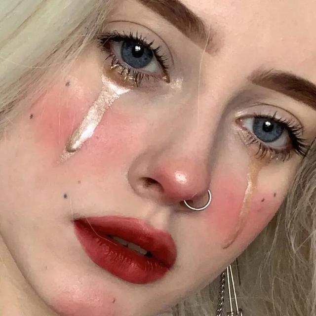 另类欧美：ihateu，微信头像，另类欧美：ihateu（欧美头像‖活在当下）