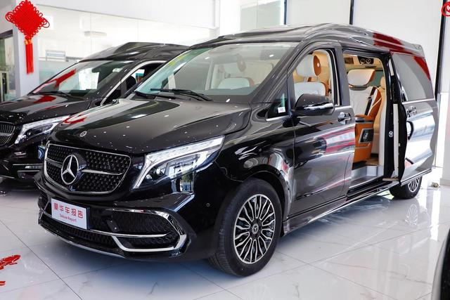 奔驰商务车有哪几款,奔驰商务车v260多少钱一辆(最终的归宿都是豪华