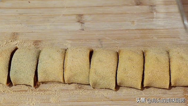 家常白薯做法，白薯如何做菜（软糯筋道层次多）