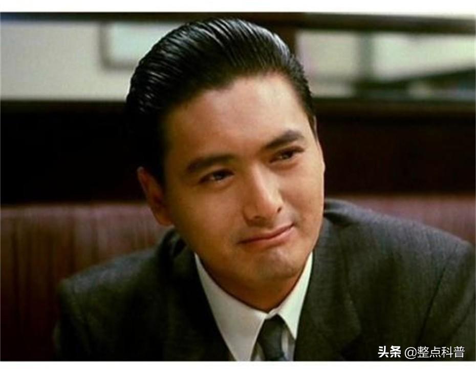 相學中雙手斷掌有何說法,男兒斷掌千斤兩 相學中雙手斷掌有何說法,男兒斷掌千斤兩