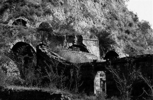 1963年大头怪婴真实事件，大头怪婴真实事件（中国发生的4大未解之谜）