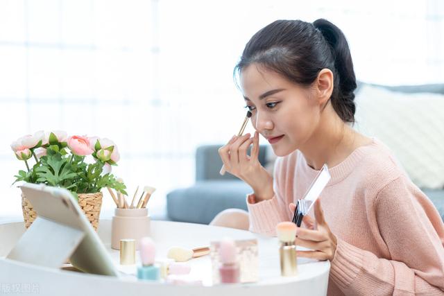 抖音带货怎么做，抖音带货方法汇总（学会这3个套路）