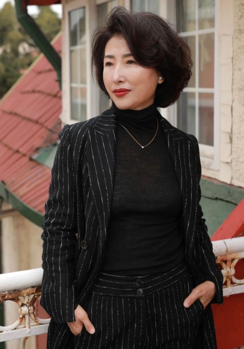 中老年发型女短发 60岁烫发,中老年发型图片女短发烫发 50岁 - 珍缘