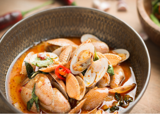 女性温补又不上火的食物，女人吃什么补品不上火（建议女人：秋天不要太节俭）