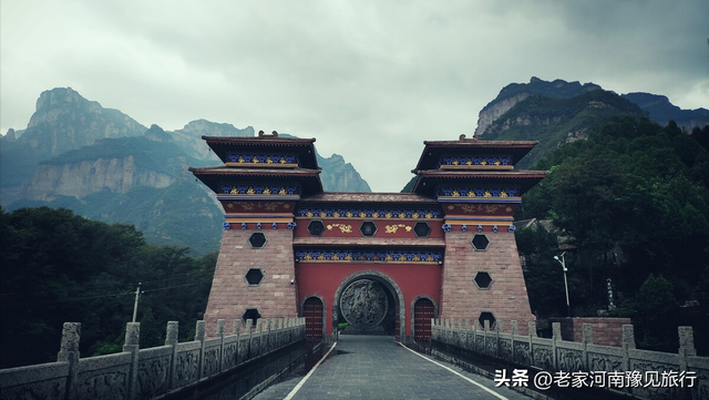 河南八里沟风景区在哪里，八里沟景区介绍 风景区（有太行之魂、中华风骨之称的八里沟景区）