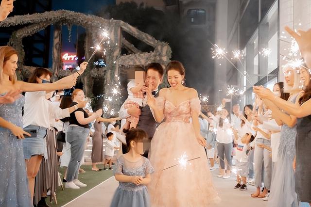 岁晏是什么动物，晏车指什么动物（61岁富豪老公老来得子）