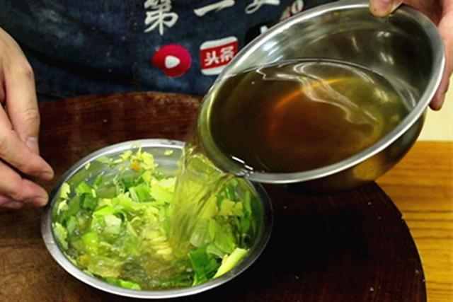 包饺子的面怎么和最好，饺子面怎么和好吃（保证肉馅油润多汁、鲜嫩可口）