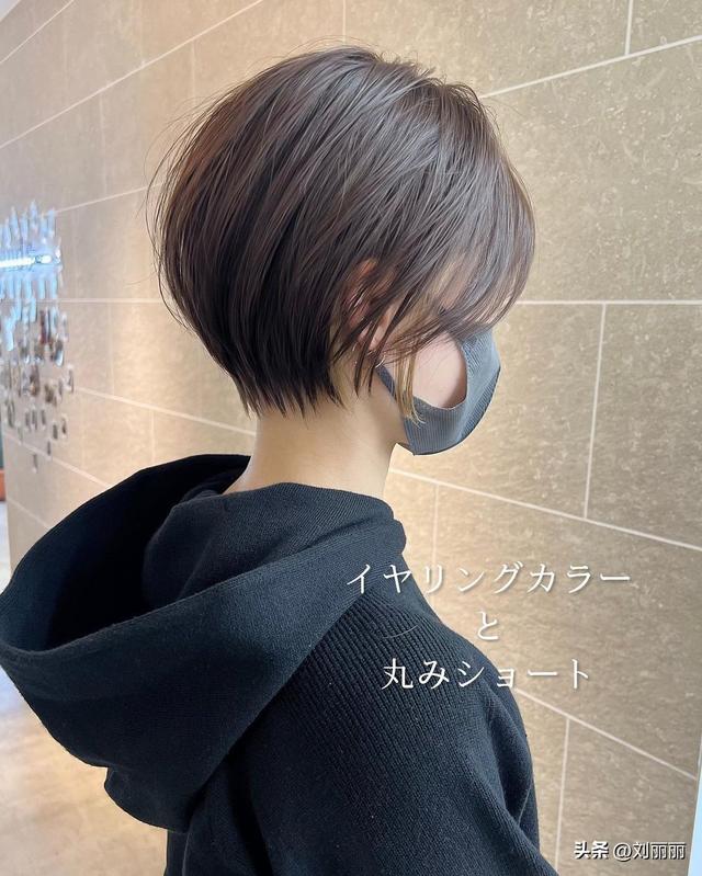 今年流行什么发型女，2020年女流行什么发型（精选流行发型15款）