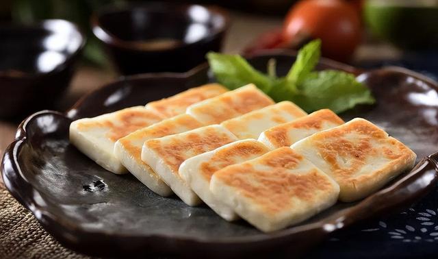昆明特产美食，昆明特产有哪些土特产（云南昆明最著名的八大特色美食）