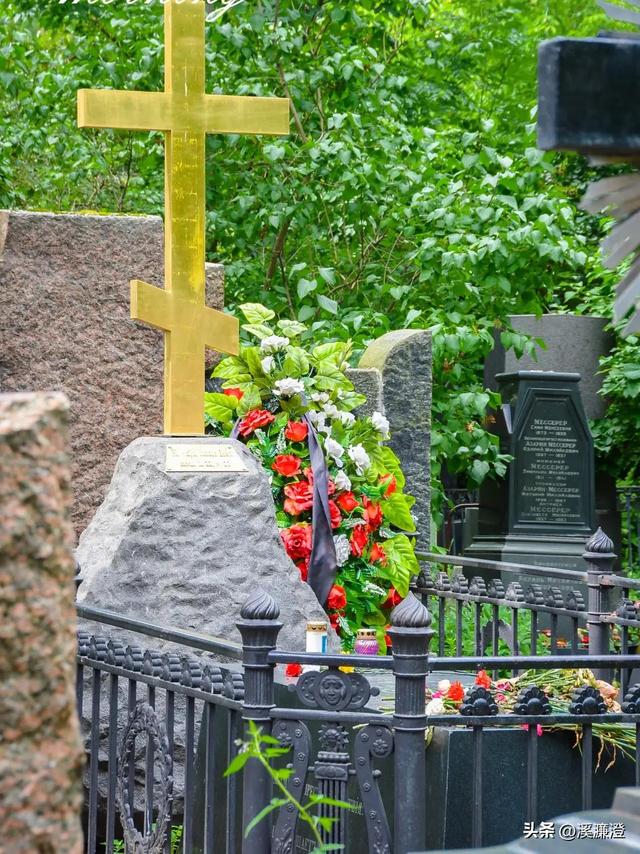 变色龙的作者，变色龙的作者是什么（戈尔巴乔夫将入葬的莫斯科新圣女公墓）