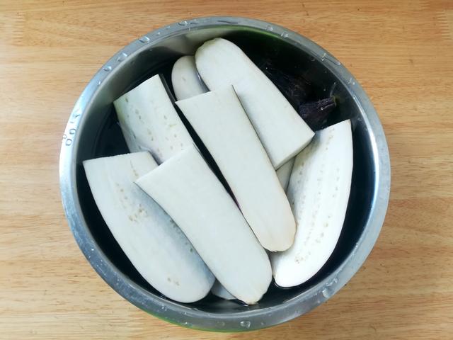 茄子放多久就不能吃了，茄子放久了还能吃吗（这是真的吗，为何会有这种说法）