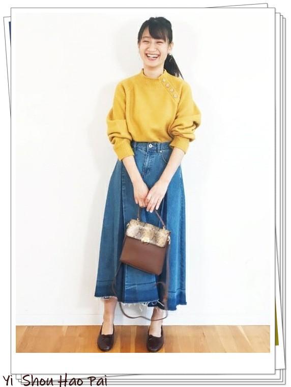 牛仔半身裙搭配什么上衣好看，牛仔半身裙搭配什么上衣好看春季（牛仔半身裙的春季搭配28例）