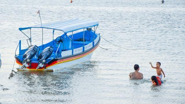 金巴兰海滩的地址在哪里，巴拉湾海滩在哪里（巴厘岛绝美海滩太多了）