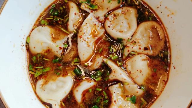 西安十大美食排名，盘点西安城内不可错过的十大美食（西安“十大特色美食”）