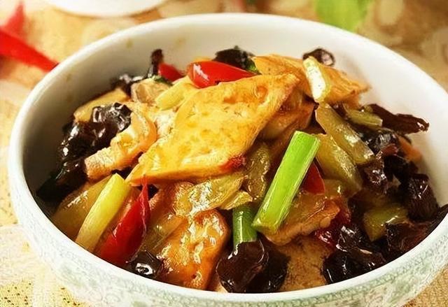 吉林市有哪些著名的小吃，来自吉林各地区的经典美食小吃