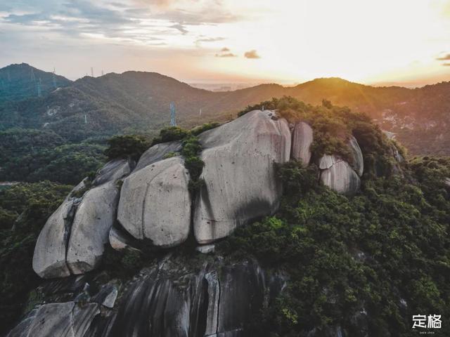 深圳有啥好玩的地方 排行榜，深圳有什么好玩的地方免费的（深圳必去的100个地方）