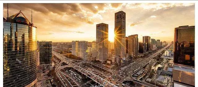 梦到学校是什么寓意 梦到学校代表什么预兆，梦到学校是什么寓意（我们应该创办怎样的大学）