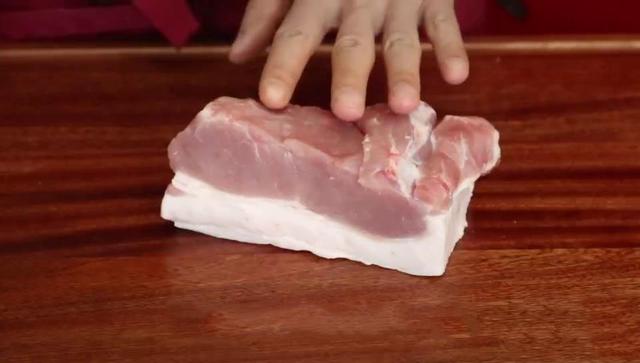 生的汆肉怎样做，生汆丸子的做法关键是调味