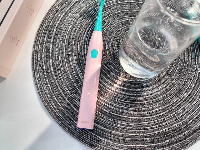 超声波电动牙刷，声波电动牙刷怎么使用（如何选择性价电动牙刷）