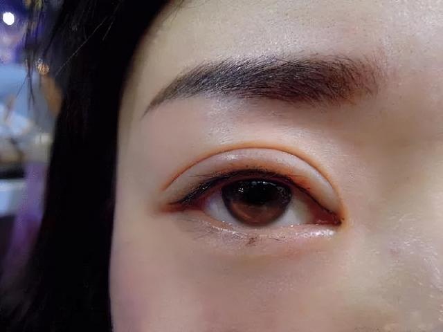 为什么一般不建议纹眼线,女人到底要不要纹眼线(专业人员说出原因)