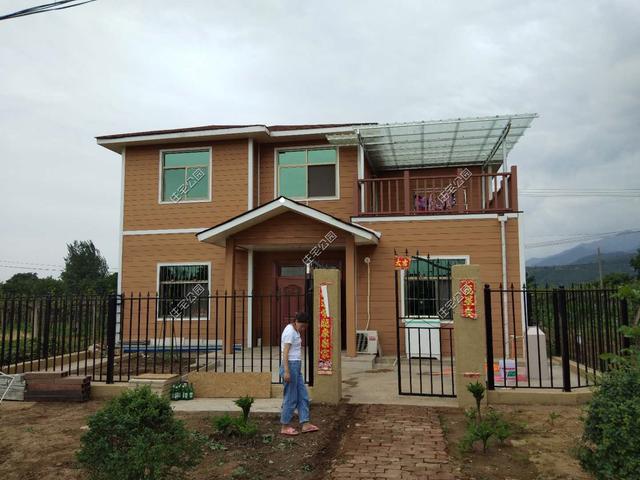 轻钢别墅的优缺点，轻钢别墅的优缺点有哪些（4点告诉你最真实的轻钢建房的好与坏）