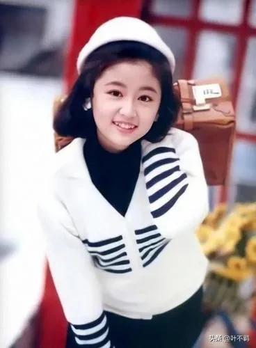 老还珠格格24年后演员今昔对比，24年后周杰被逼成了农民