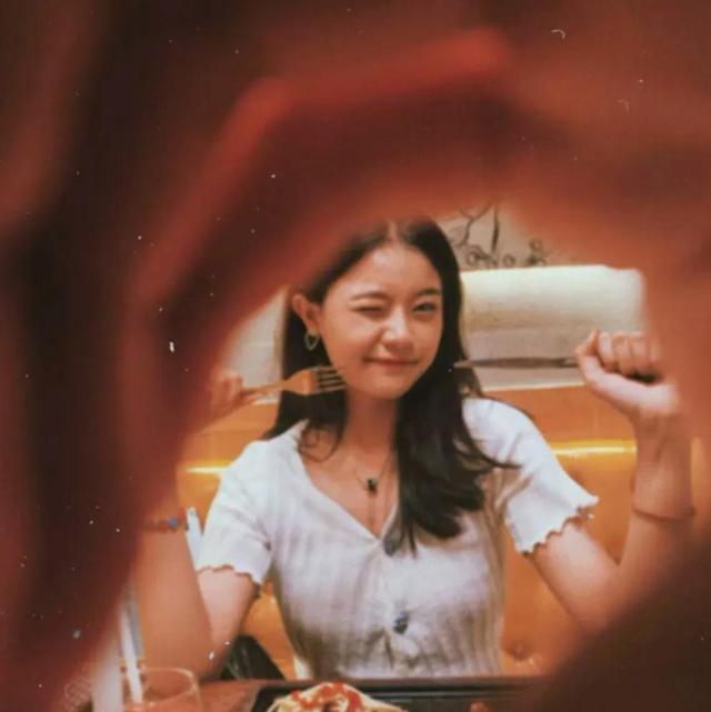 文艺风微信头像，文艺风微信头像图片（文艺风情侣头像）