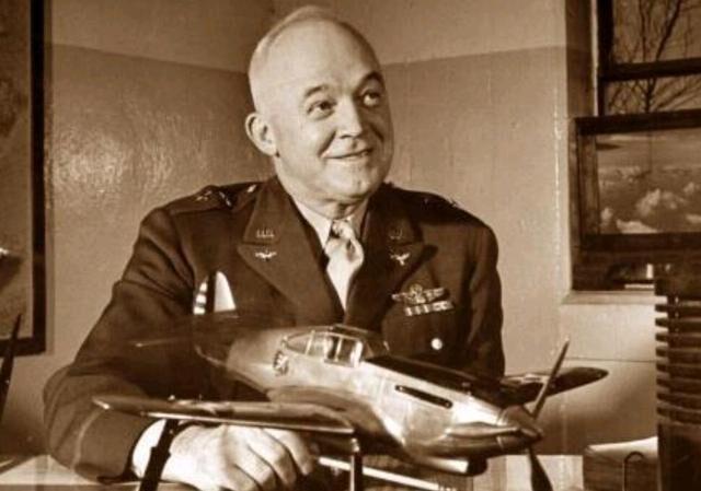 ＂责任、荣誉、国家＂西点军校校训，西点军校校训四句话（美国西点军校有哪些名人）