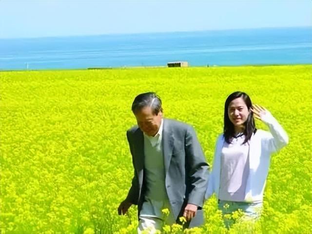 杨振宁与翁帆有孩子吗，杨振宁与翁帆结婚16年（当年28岁嫁给8旬老人的翁帆）
