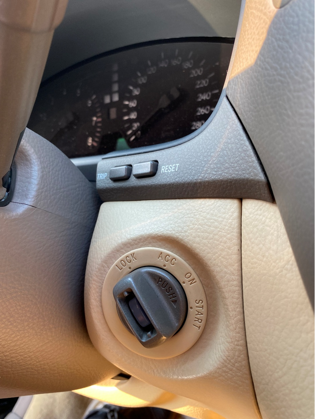 trc关闭怎么打开，雷克萨斯estrc关闭怎么打开（试驾16年车龄的雷克萨斯LS430）