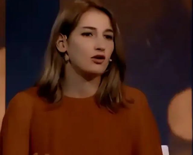 娶了儿媳妇的女人，娶了儿媳后，一家人的生活一言难尽（重庆小伙娶法国美女）