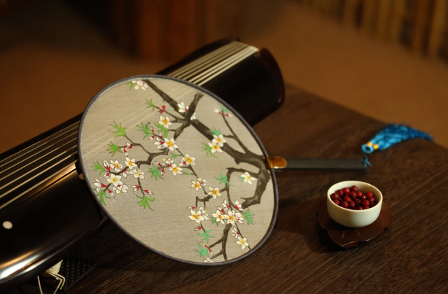 扇子图,扇子图片唯美古风(那些题咏扇子的诗)