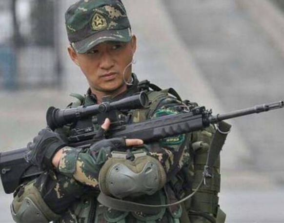 吴京2022年将有四部电影上映，总票房已超沈腾35亿，后续差距更大