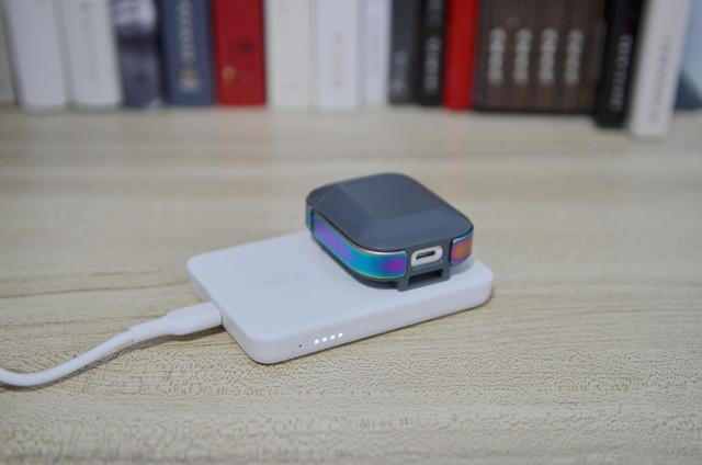 苹果手机简介，苹果手机品牌介绍（我的iPhone13使用四个月优缺点汇总与配件推荐）