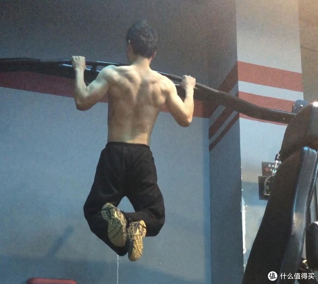 手把手教你从零开始绑鱼钩，超详细视频教程，新手也能轻松学会！