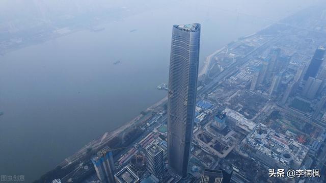 重庆和湖北哪个发达，重庆和湖北哪个面积大（湖北经济总量反超福建）