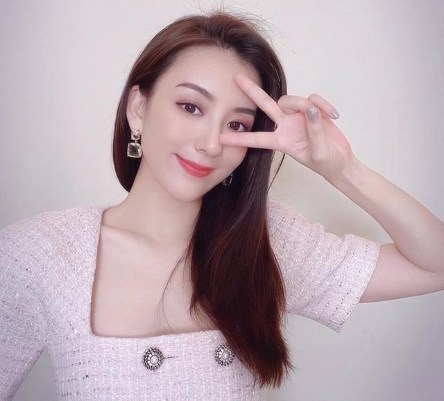 熊黛林和郭富城，熊黛林为何被郭富城抛弃（如今找到不图他钱和法拉利的女孩）